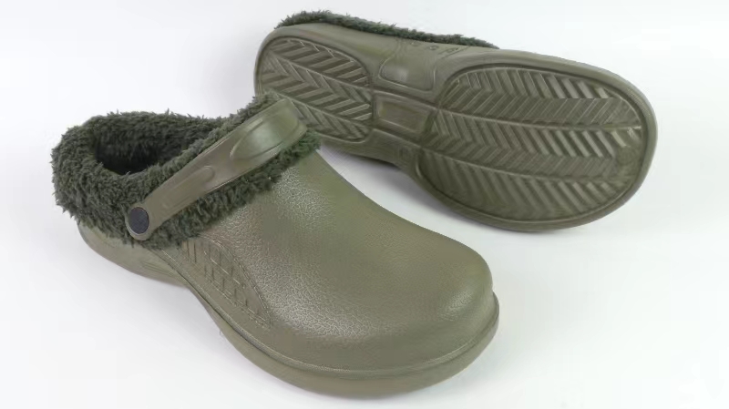 Customized Slides Footwear Men Shoes with Inner Fur And Wonderful Wear Feeling