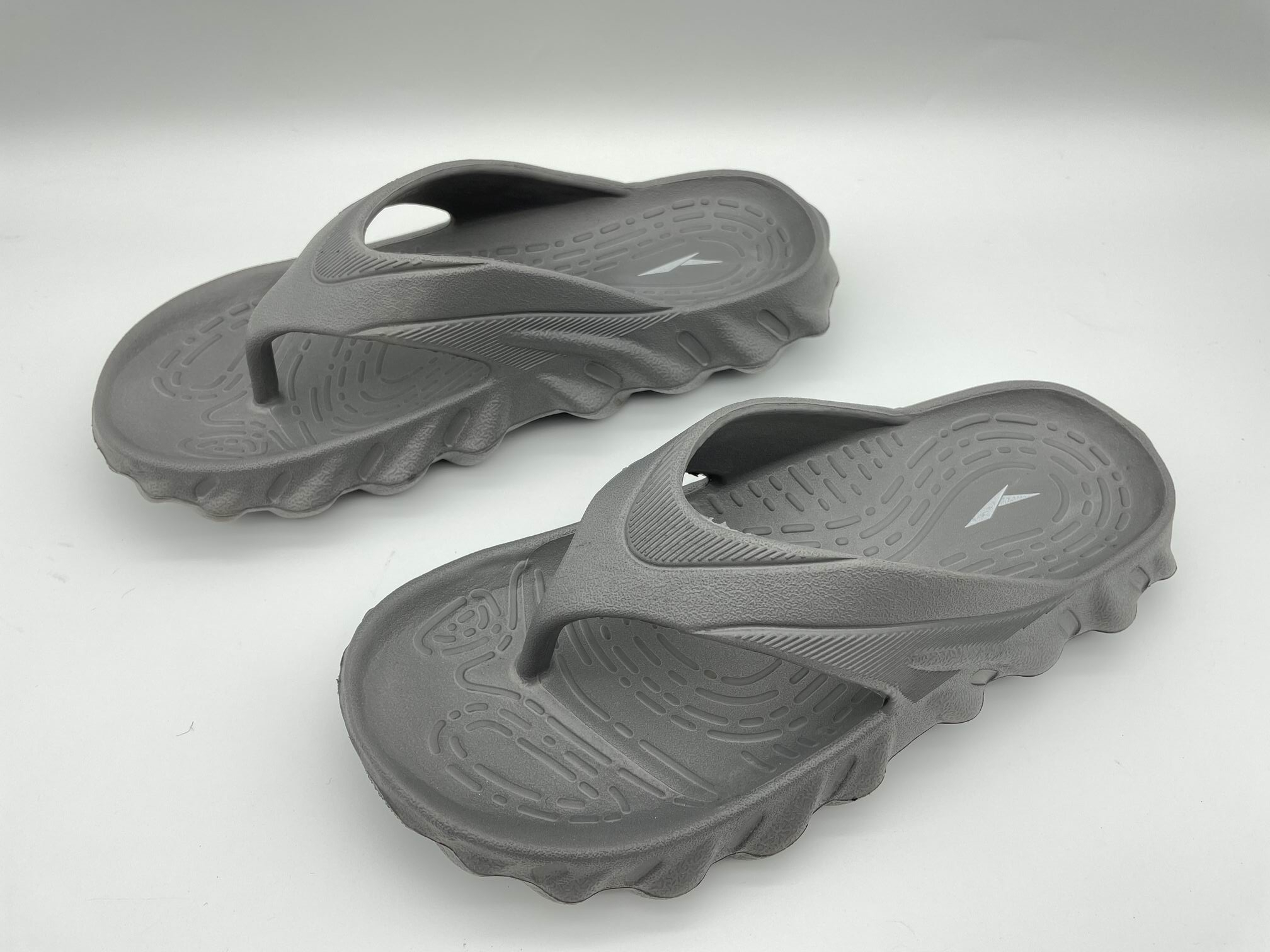 Customized EVA Waterproof Outdoor Non-slip Flip Flops Slipper for Men
