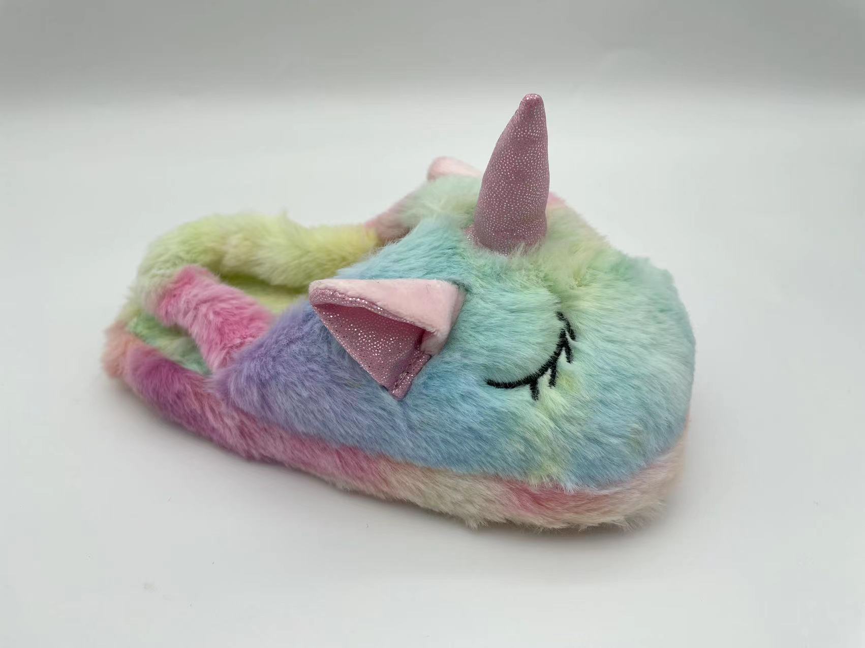 OEM Comfortable Warm Slippers Winter Colorful Plush Fluffy Indoor Soft Fur Slippers 