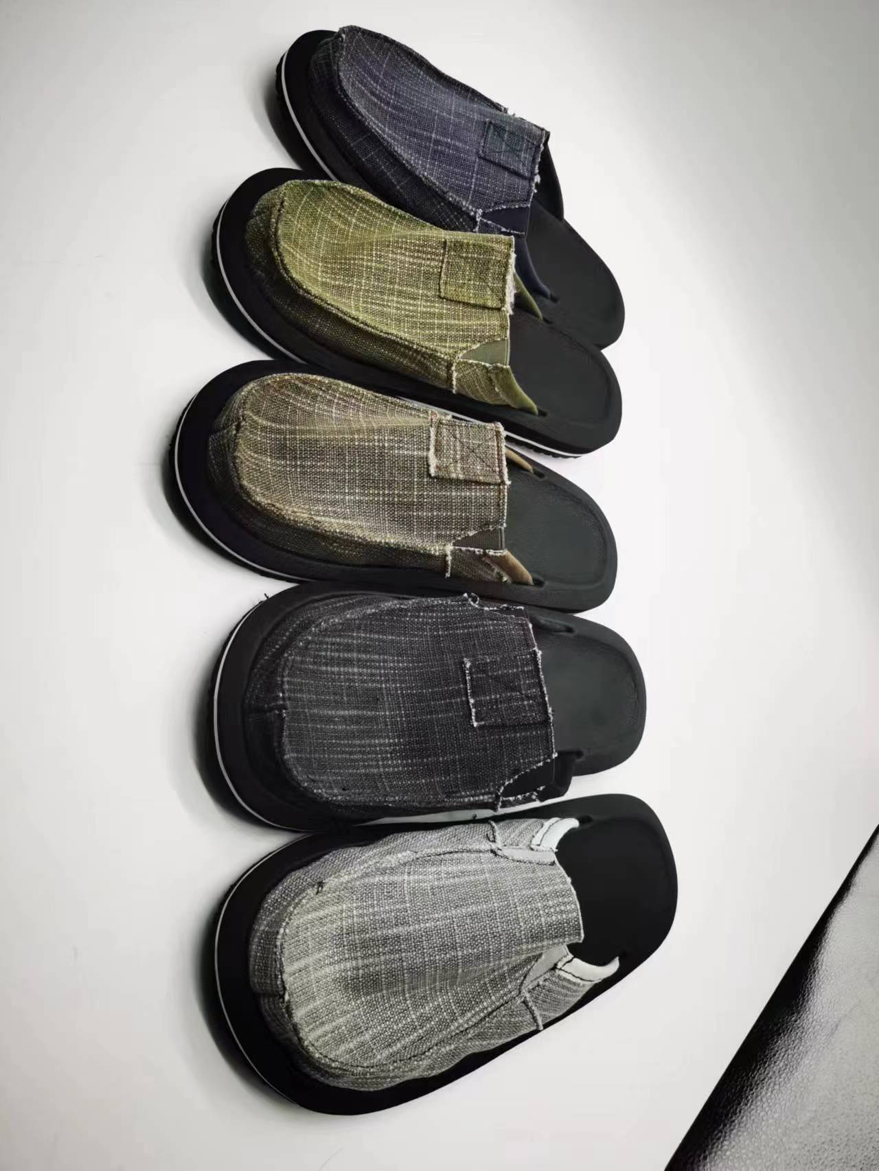 Fashion Designer Outdoor Soft Beach Summer Thick EVA Mens Slides Slippers