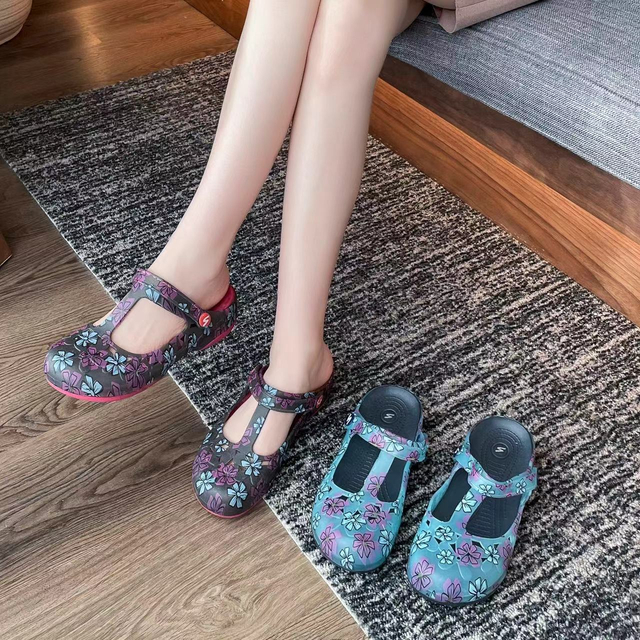 Customized Summer Women Sandals Shoes Casual Flat Beach Sandals Ladies Shoes