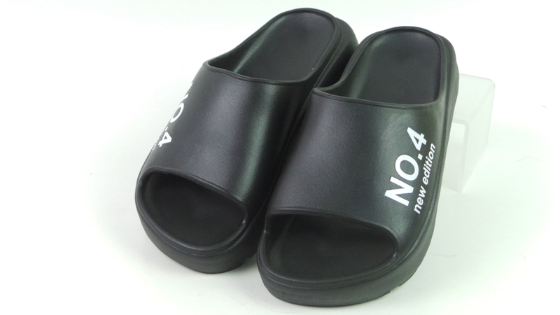 EVA Pillow Soft Slides Indoor Slipper Platform Thick Bottom Indoor Slippers 