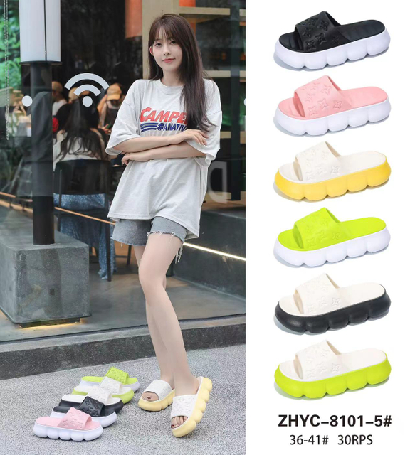 Customized Anti-slip Quick-Drying Fashion Soft EVA Sole Slides Sandals for Women 