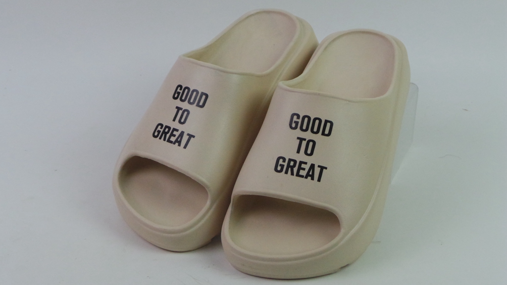 Customized Logo Waterproof Anti-slip Quick-Drying Soft EVA Casual Fashion Flat Slipper 