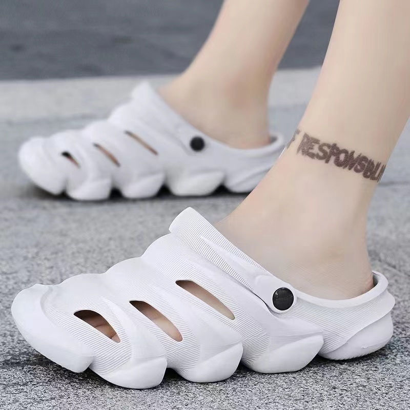 Customized EVA Clogs Hole Shoes Soft Comfortable Plastic Clogs Women Slides 