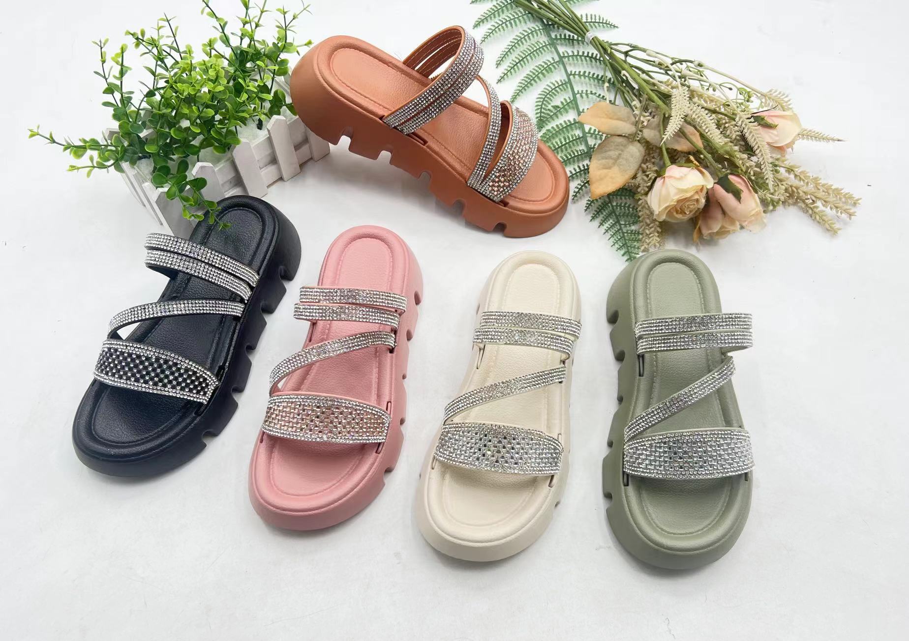 Customized Fashion Trend Outdoor Open Toe Female Beach Casual Sandals 