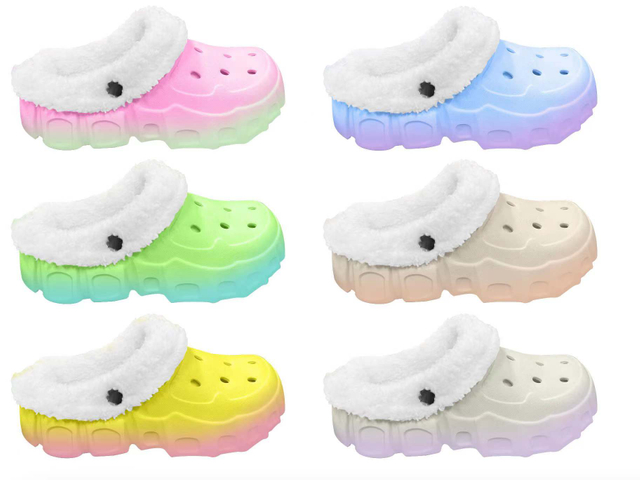 Customized Winter Thick Soled Hole Cotton Women Plush Warm Outdoor Plush Slippers