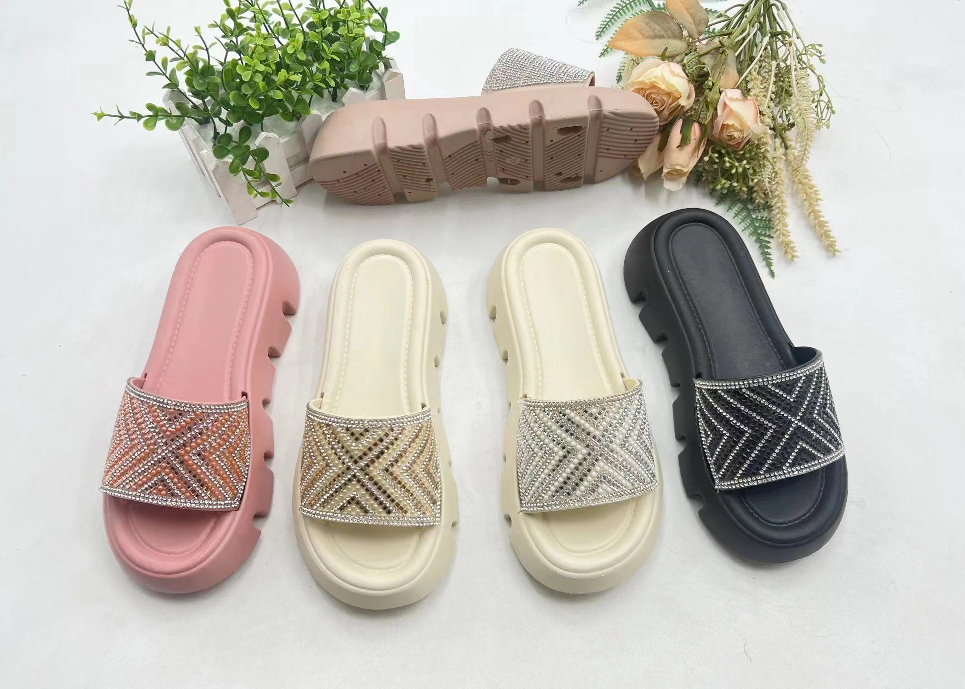 Customized Indoor Home PVC Sandals Thick Soles Soft Female Slippers for Women
