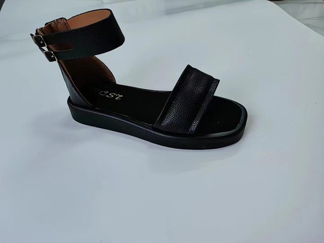 Woman Flat Sandals Peep Toes Casual PU Flats Fashion Sandals