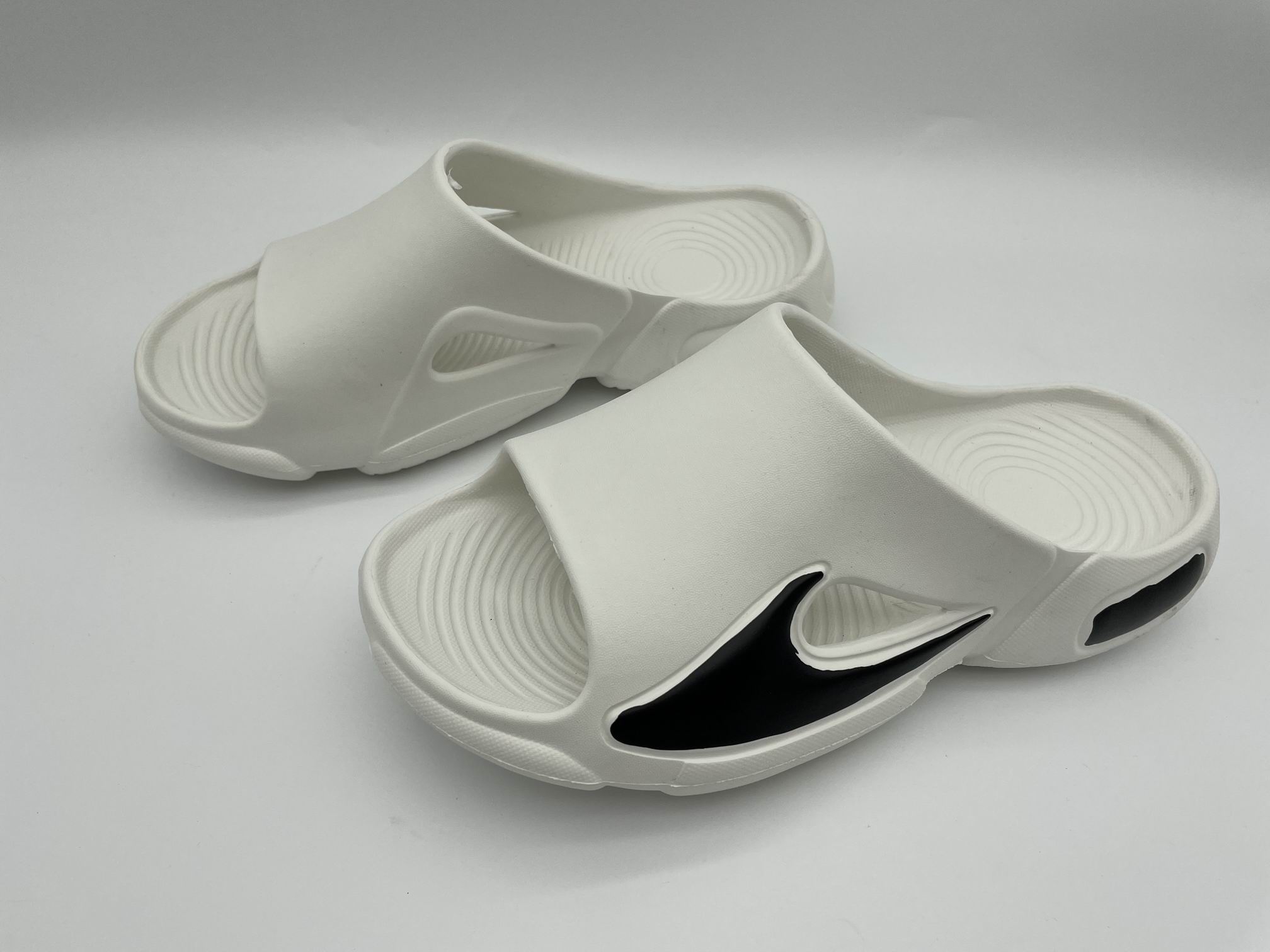 Outdoor Casual Slippers Slides For Men Beach Shower Bathroom Slippers