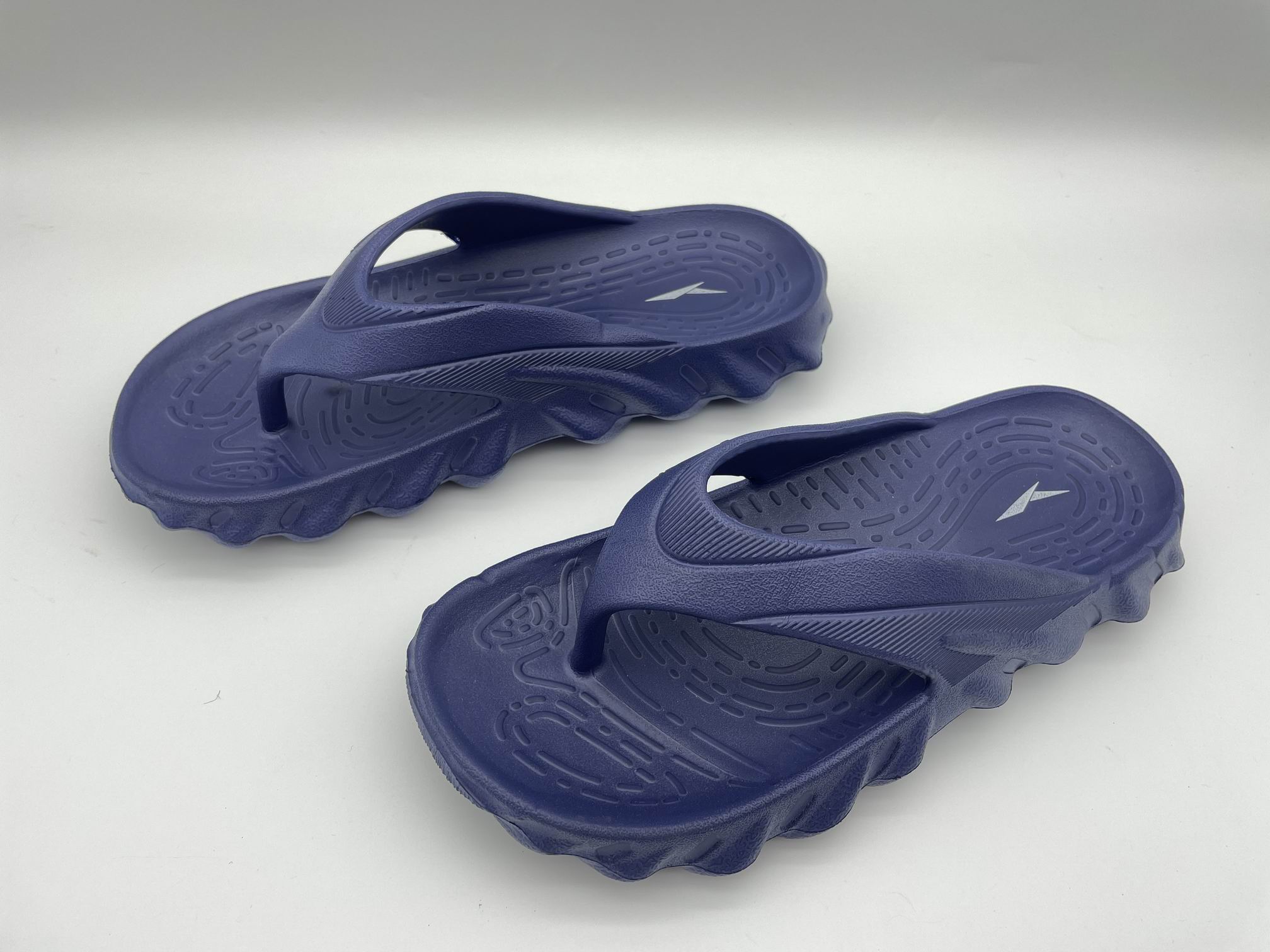 Customized EVA Waterproof Outdoor Non-slip Flip Flops Slipper for Men