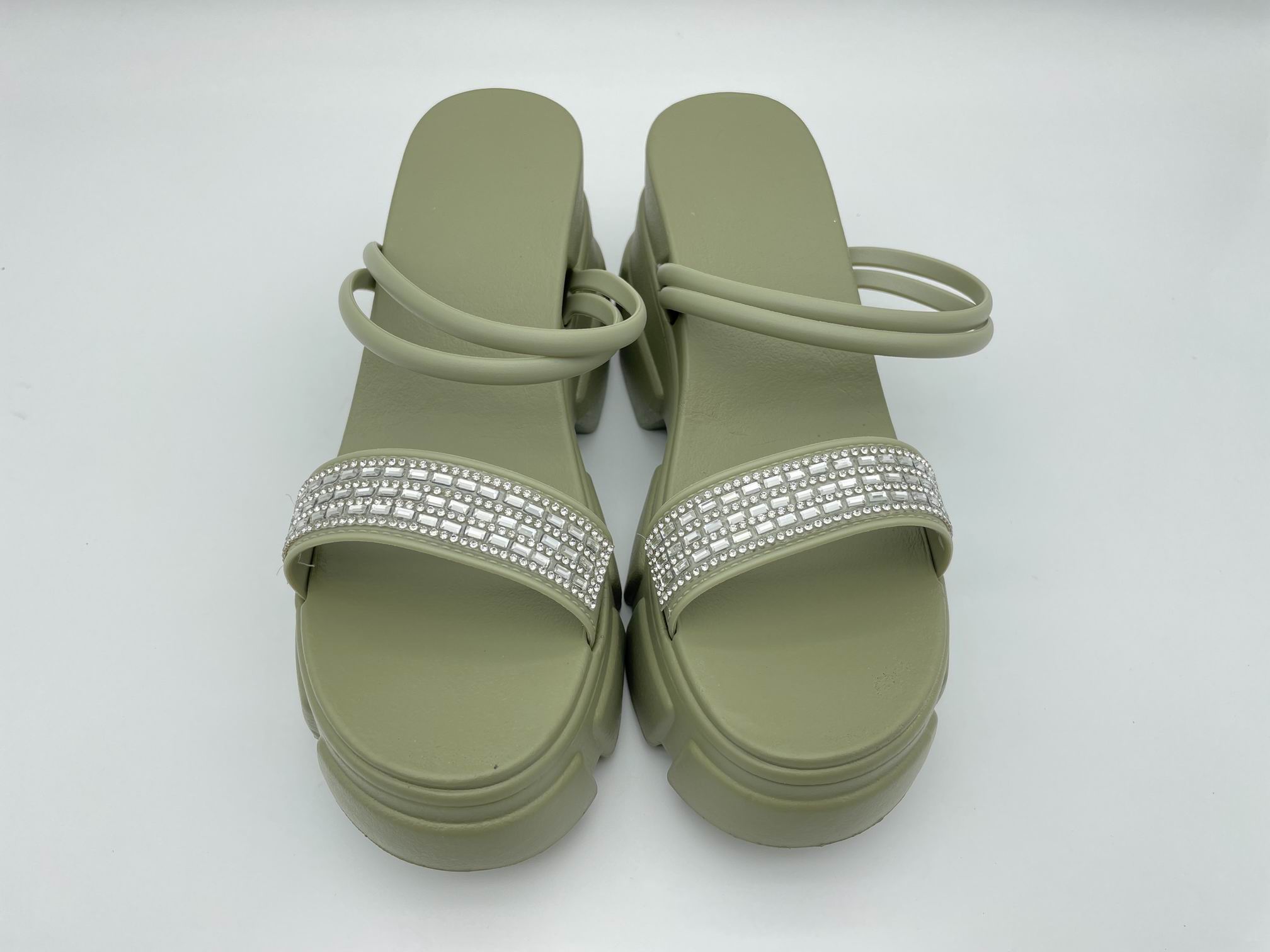 Customized Designer Anti Slip Sandals Sleepers Slides For Wome Outdoor Platform Slipper
