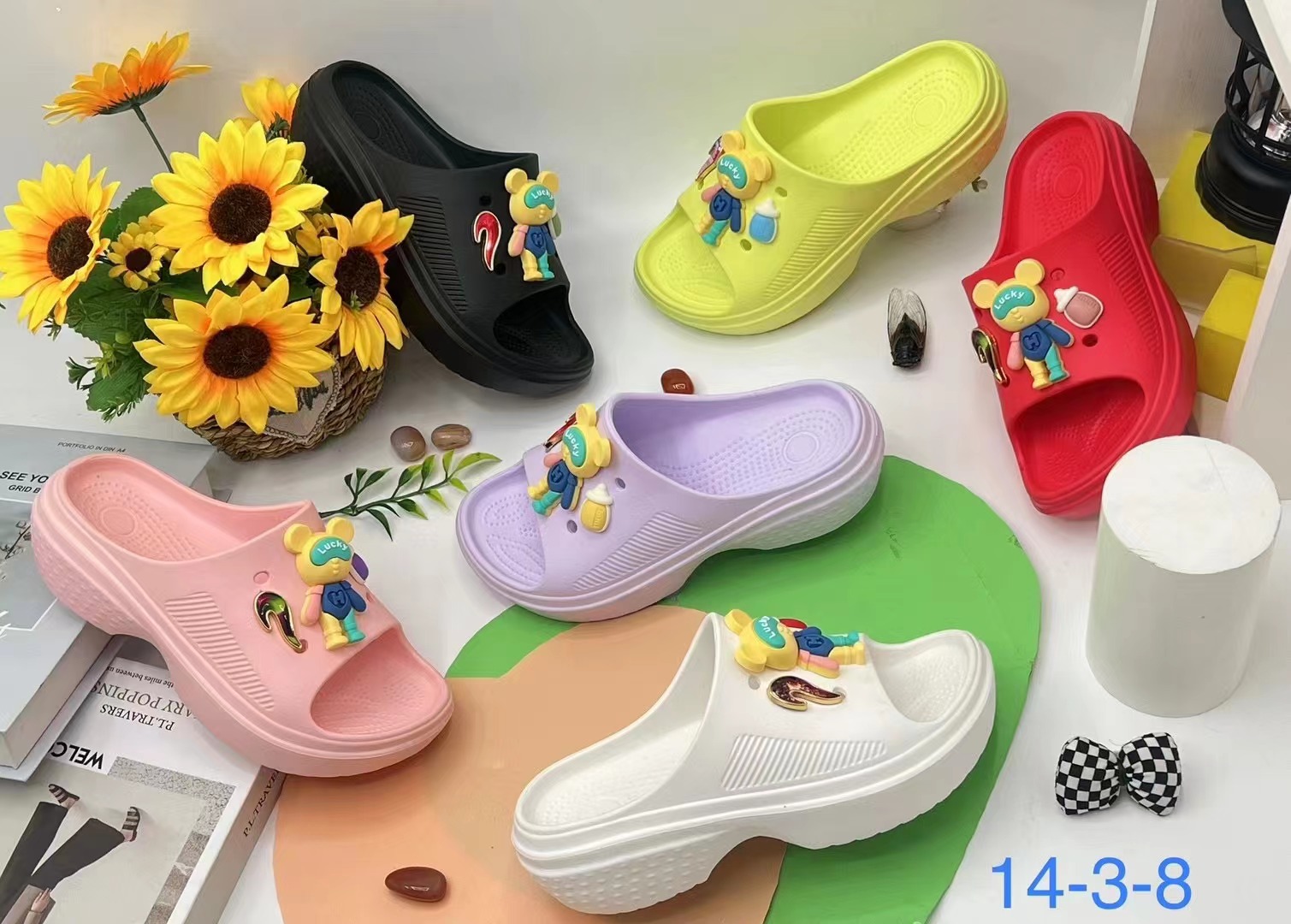 Summer Slippers Pantuflas Comfortable Soft Platform EVA Slides Cloud Slippers for Women