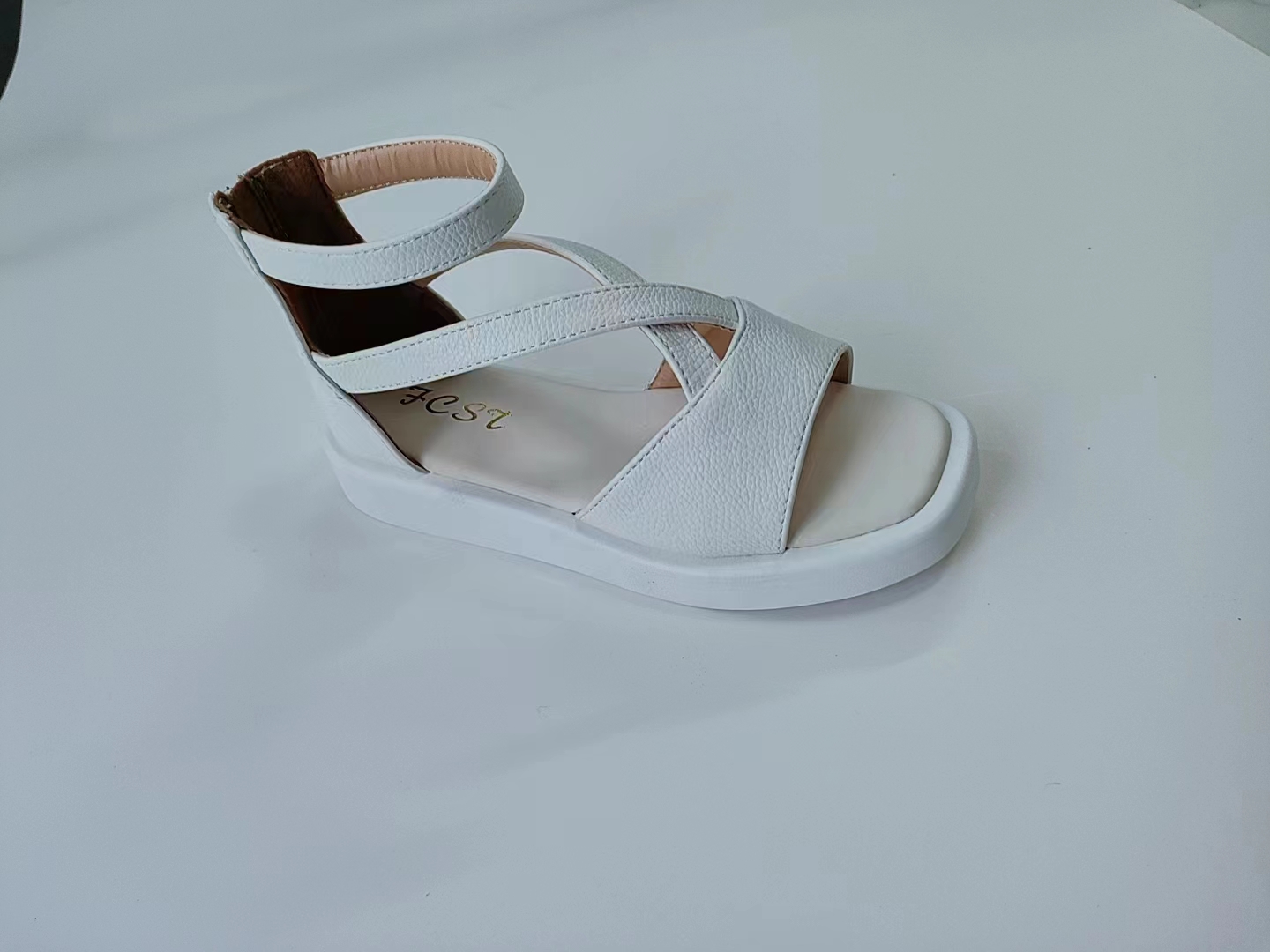 OEM Flat Sandals Peep Toes Casual Lady Fashion Sandals Shoes