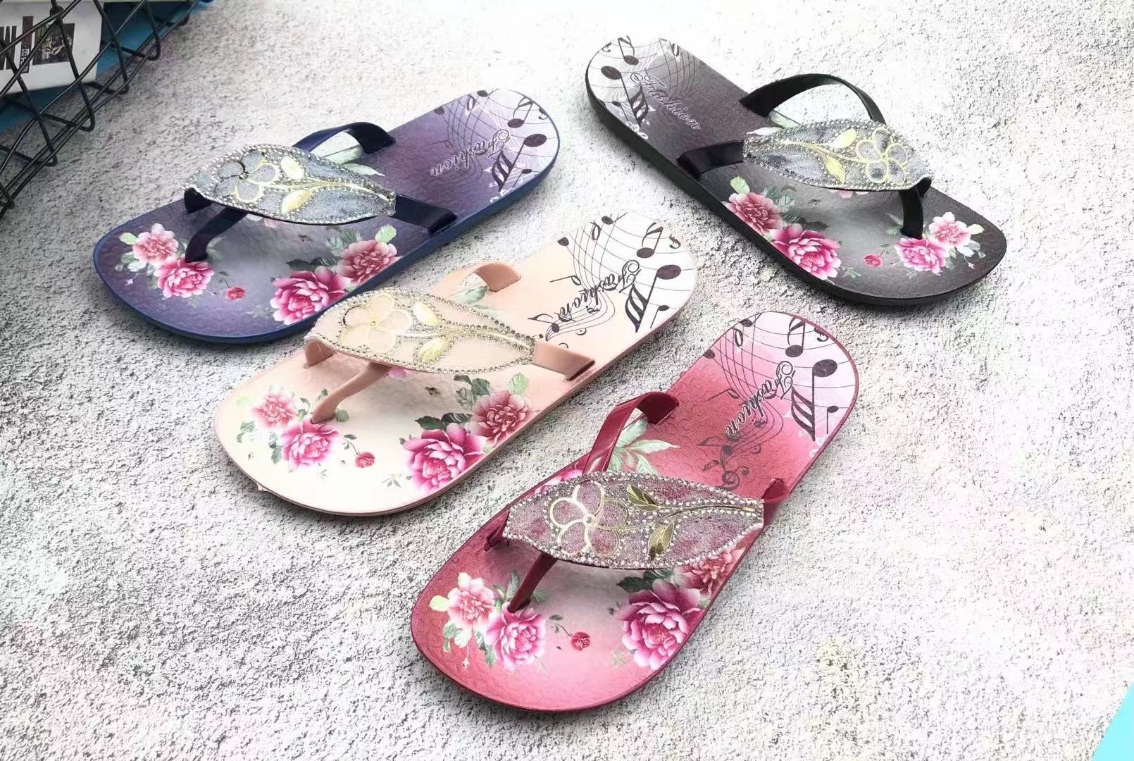 Customized PVC Printing Rubber Material Thongs Slippers Women Summer Slipper