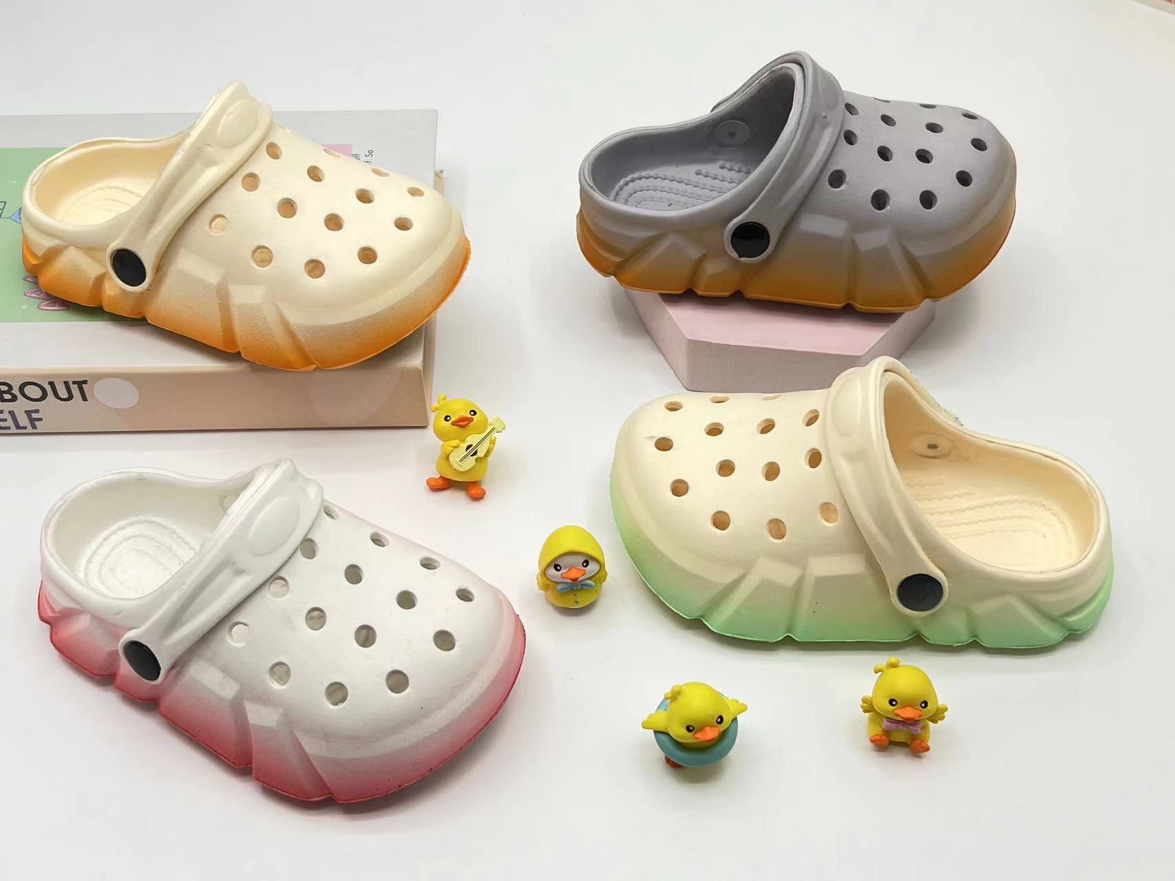 Customized Summer Funny Beach Sandals EVA Garden Kids Clogs