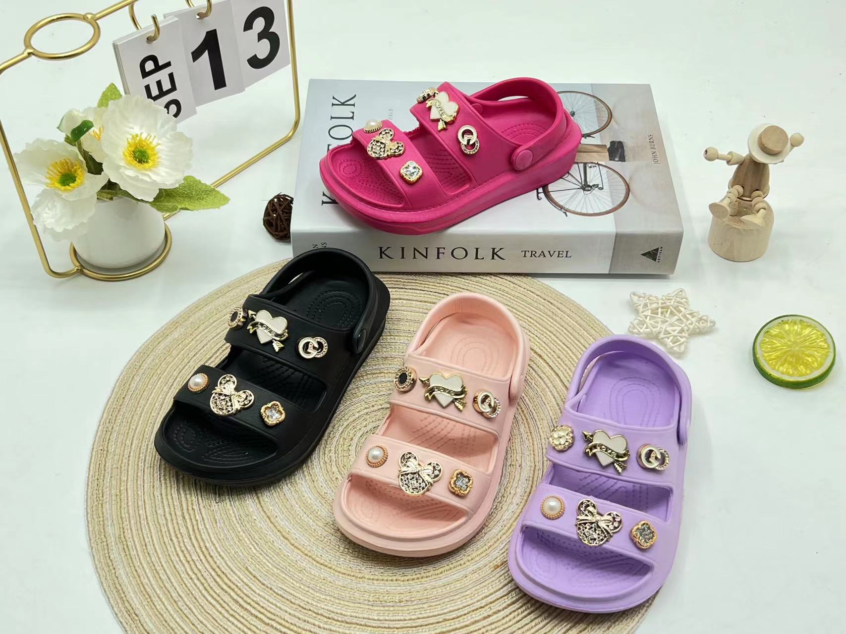 Customized Casual Outdoor EVA Summer Outdoor Women Waterproof Sandals 