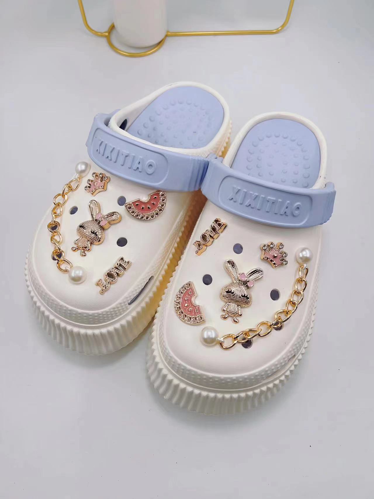 Designer Pearl Flowers Jewelry Shoe Charms Rhinestone Chain Garden Sandal Clog