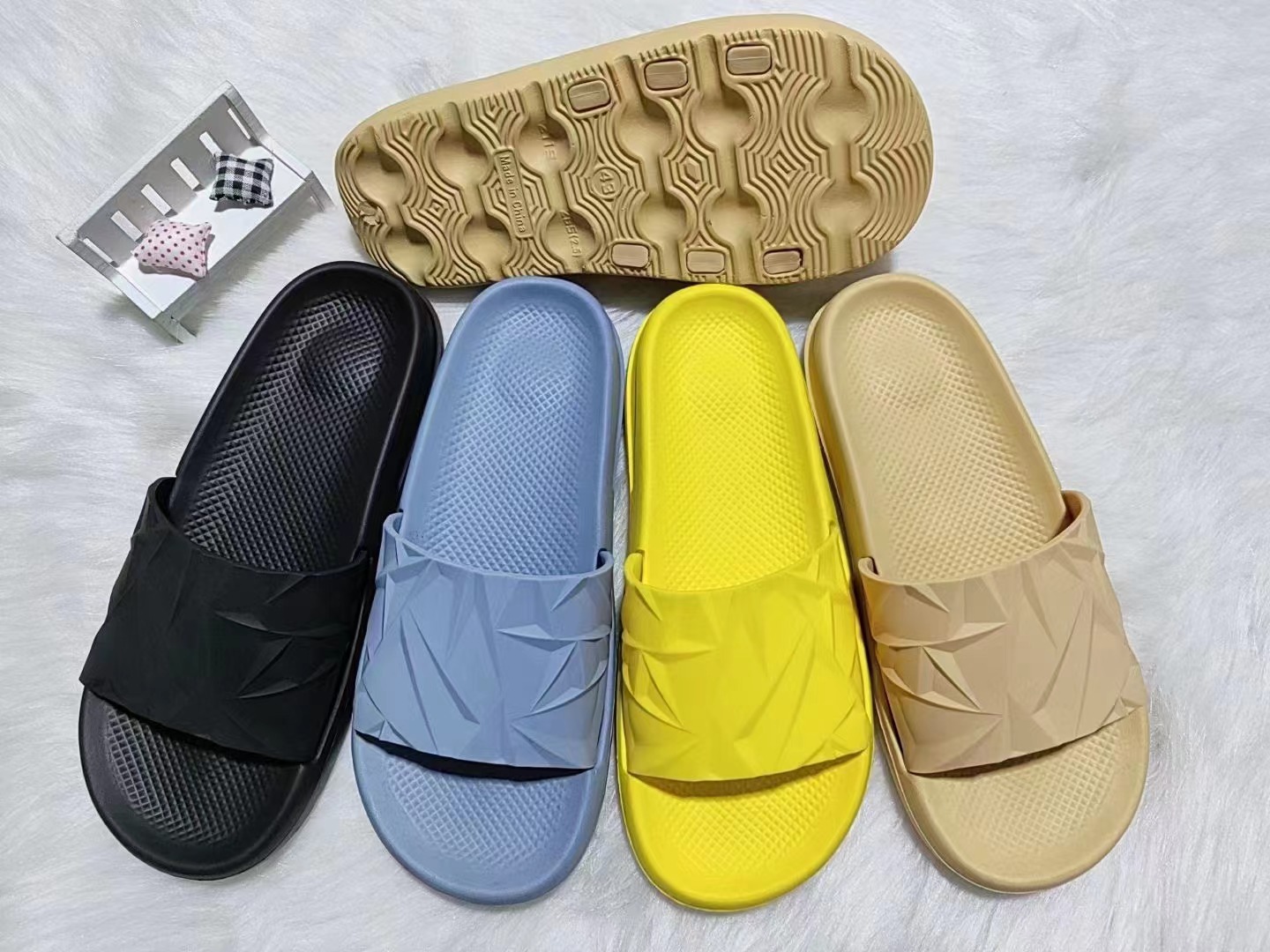 Customized Fashion EVA Sliders Indoor Bedroom Non-slip Sandals Men Slippers