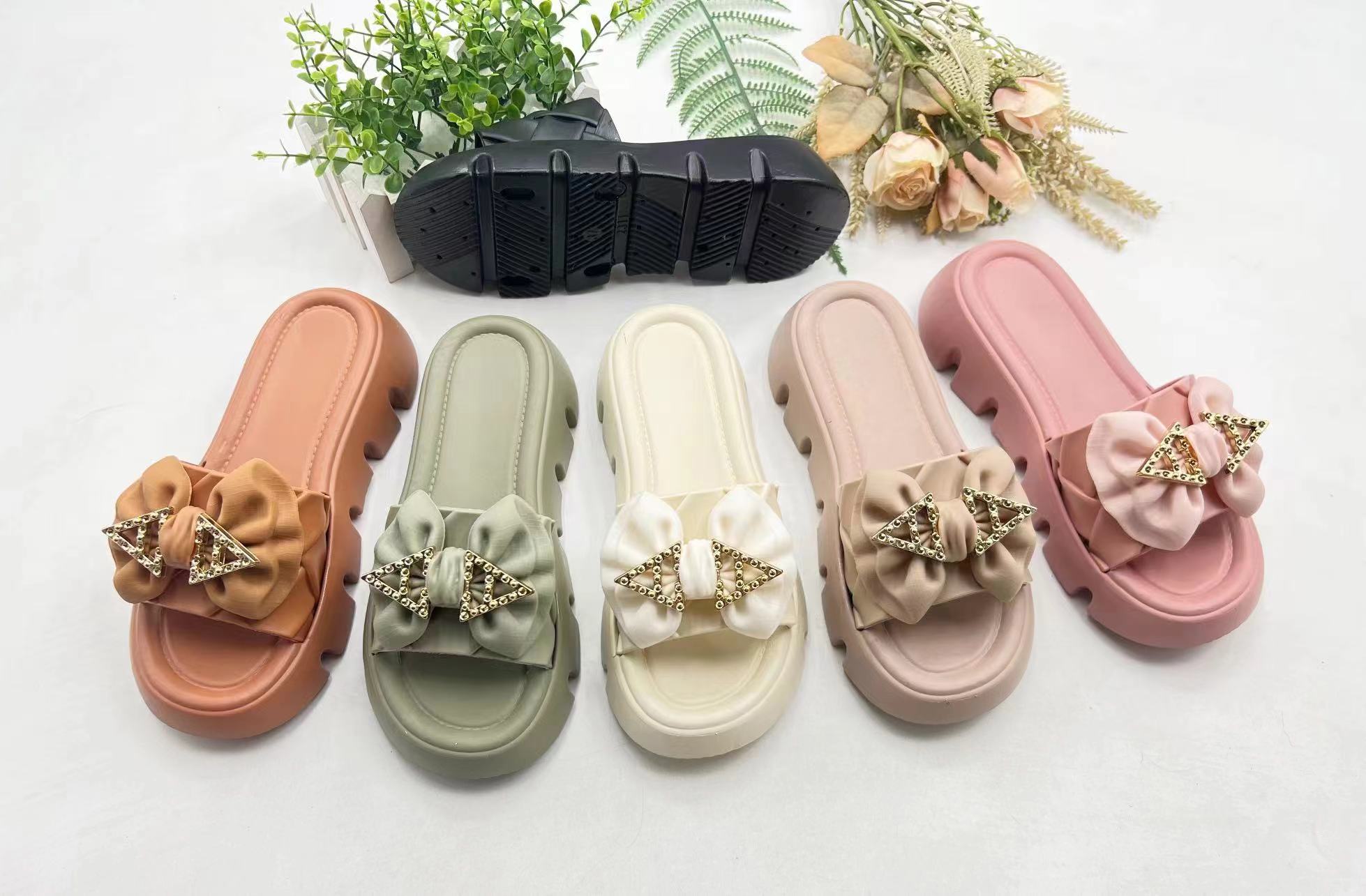 Customized Summer Waterproof EVA Outdoor Designer Women Fashion Casual Sandals 