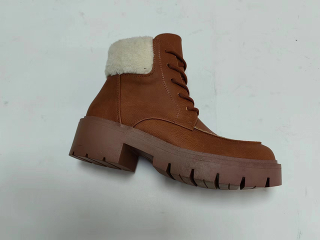 OEM Famous PU Surface TPR Bottom Waterproof Mid-calf Boots for Men 