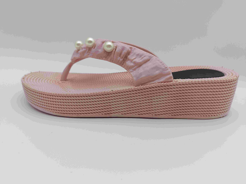 Customized Waterproof Summer Beach Non-slip PVC Women Flip Flops