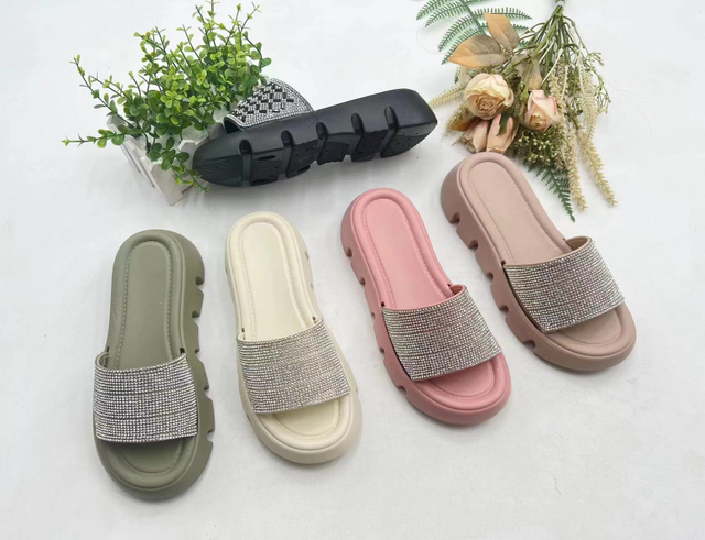 Customized Pvc Slides Slipper Women Designer Fashion Casual Summer Slippers 