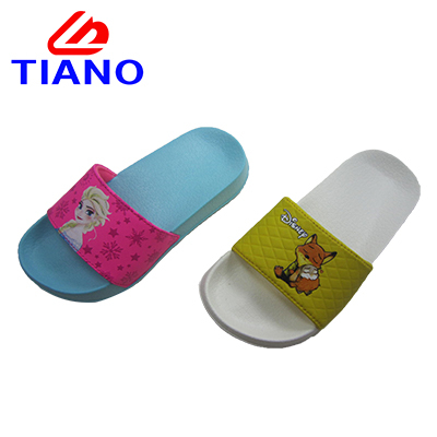  New Style Cute Cartoon EVA Slipper for Children (TN40404)