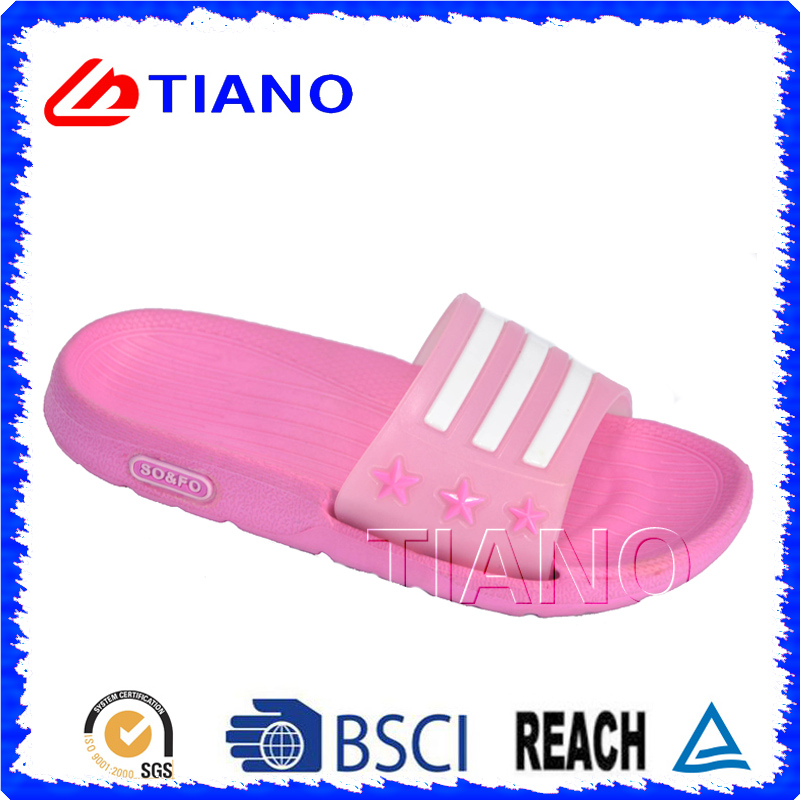 Hot Sale EVA Outdoor Slipper for Children (TNK20024)