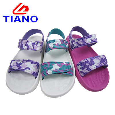 New Style Fashion Cartoon EVA Sandal with Colourful Color for Children