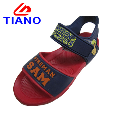  New Style Cute Cartoon EVA Sandal with Colourful Color for Children (TN40172)
