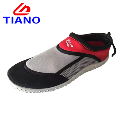Hot Sale Breathable Lightweight Men TPR and PVC Aqua Water Shoes(TN40378)