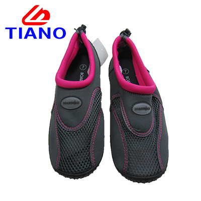 Hot Sale Breathable Lightweight Men TPR and PVC Aqua Water Shoes(TN40531)