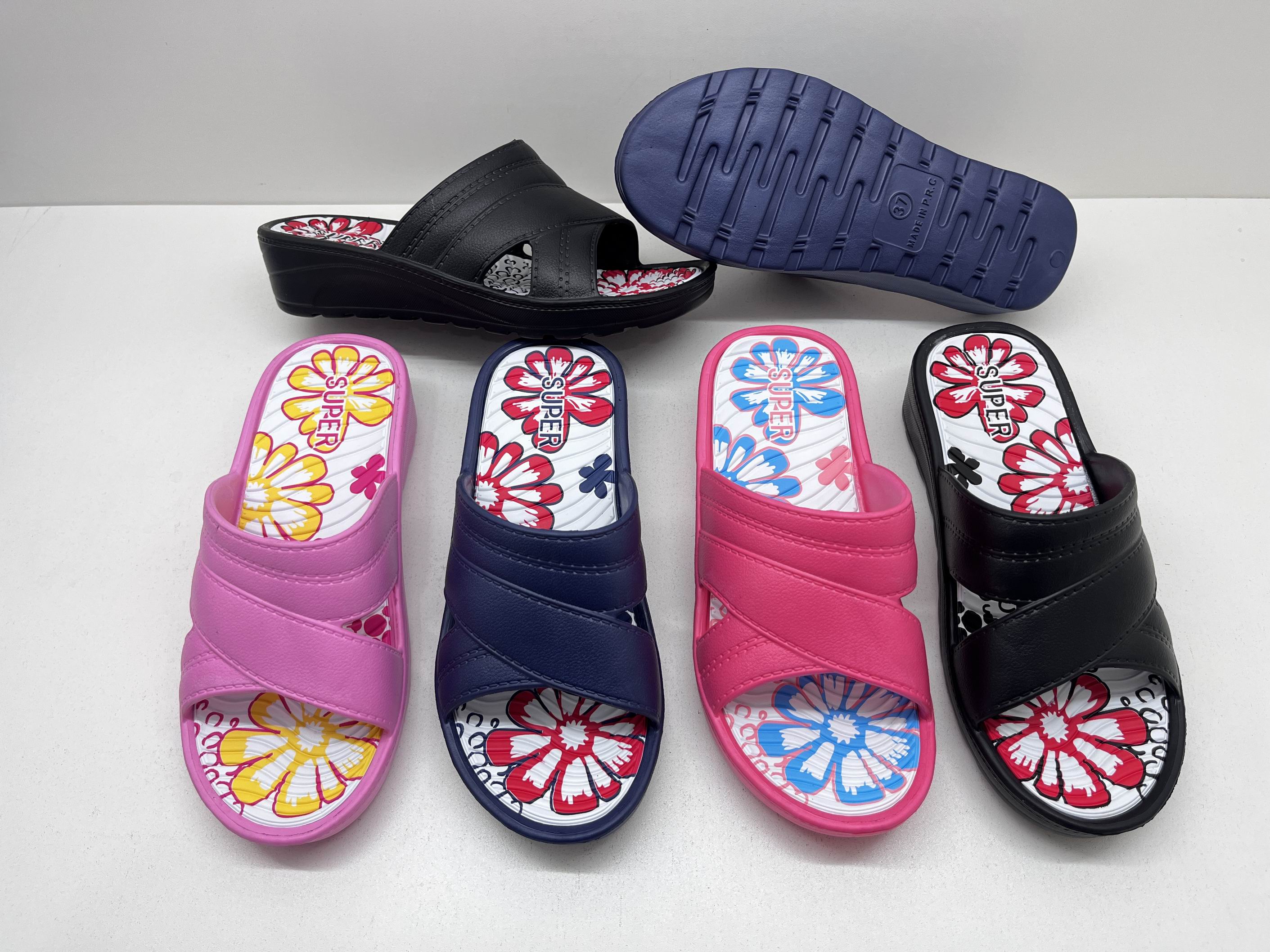 OEM Female Summer EVA Flat Non-Slip Soft Lady Shoes Indoor Home Women Slippers