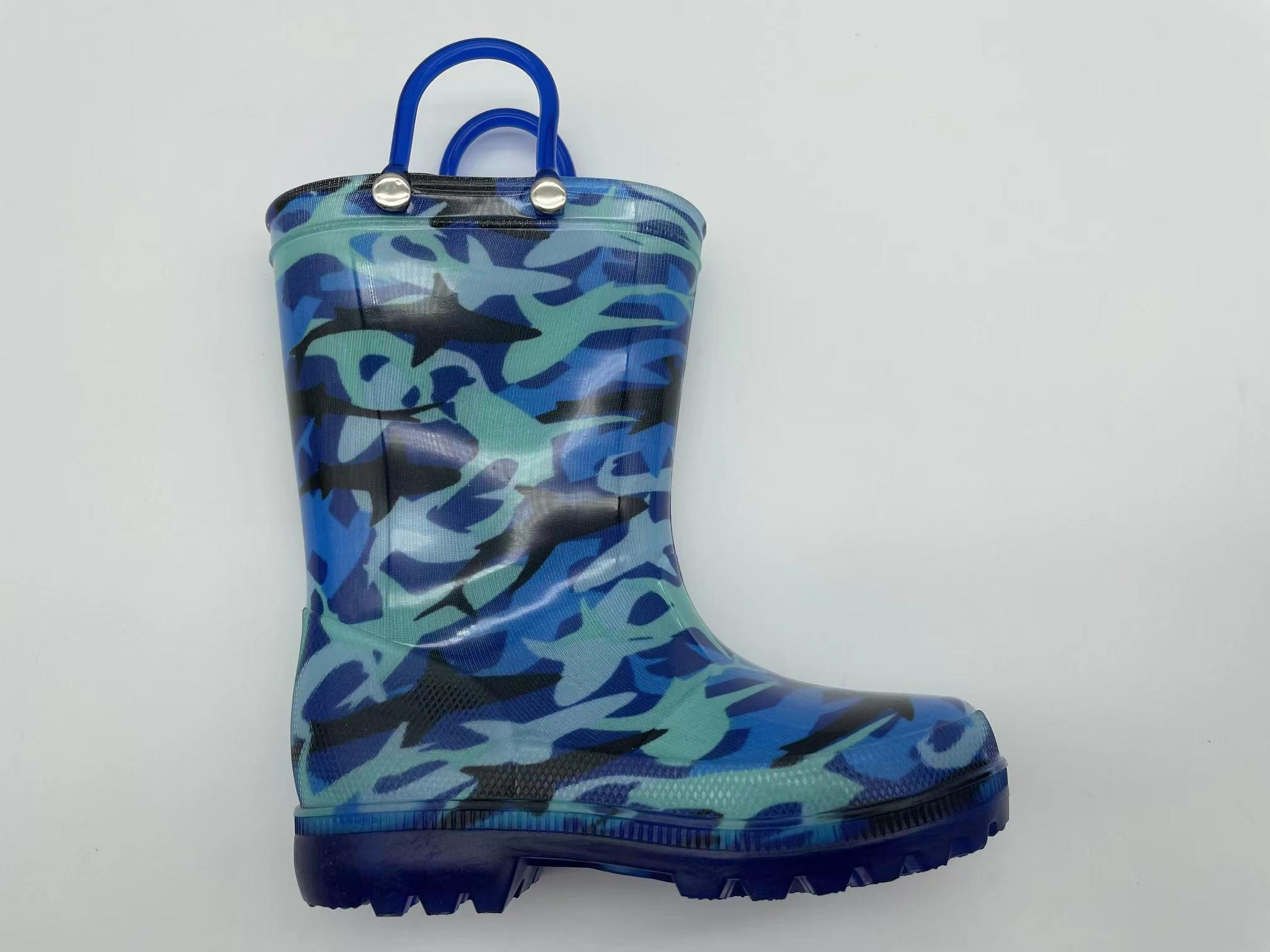 Custom Reusable Kids Rain Boots Waterproof Unique Children Rain Boots for Kids with PVC Hand Lug