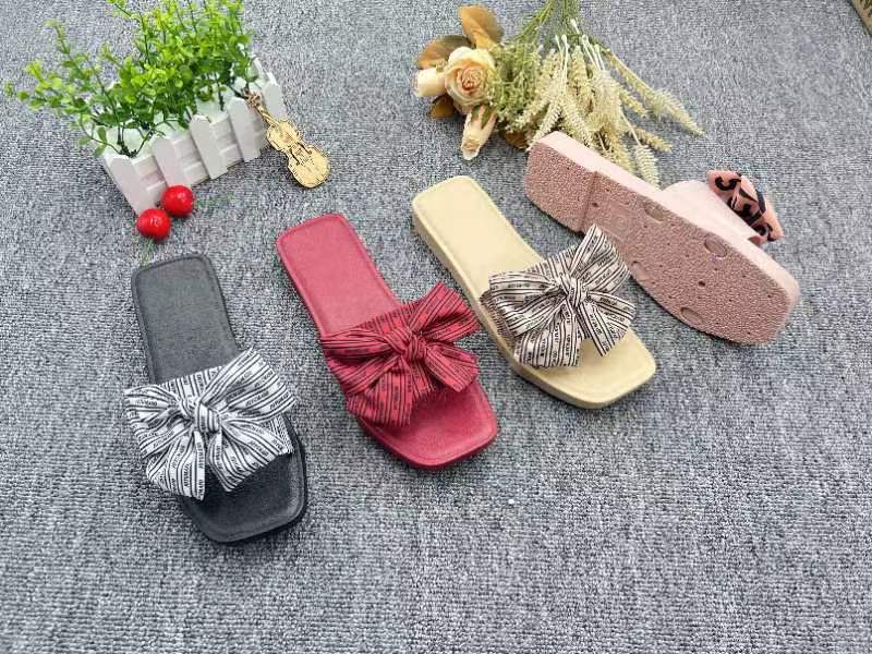 Customizable Designer PVC Flat Shoes Bow Decoration Lady Summer Casual Slippers