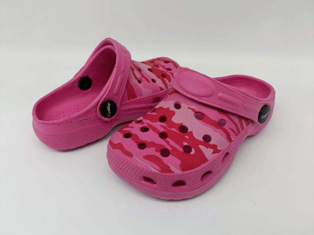 EVA Light Weight Softness Fashion Breathable Garden Clogs Shoes for Children