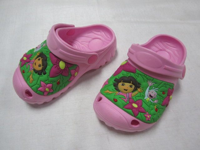 Summer Playground Outdoor Sports Children Sandals Waterproof Breathable EVA Kids Clogs