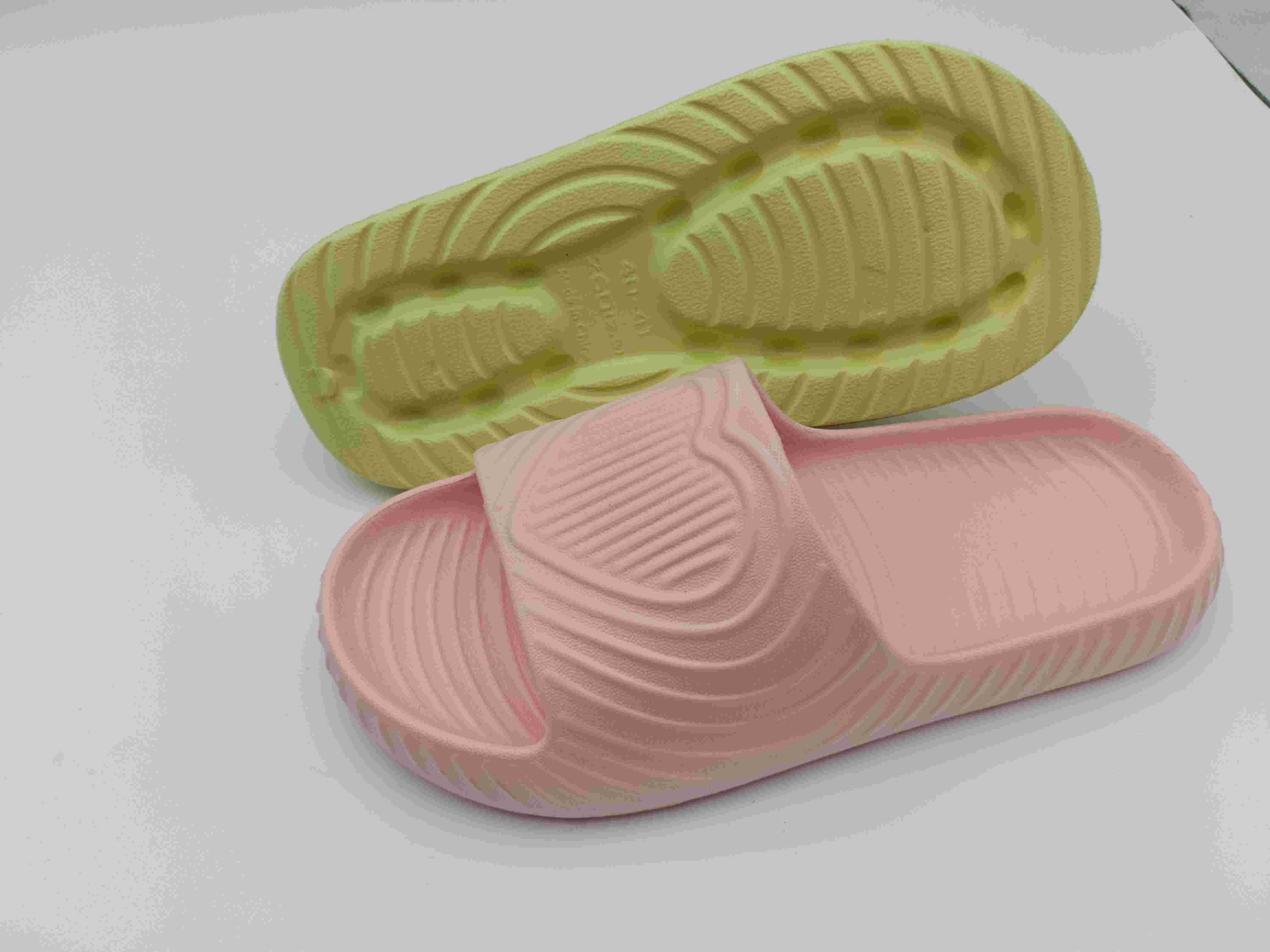 OEM Super Soft EVA Light Weight Indoor Bathroom Women House Slippers