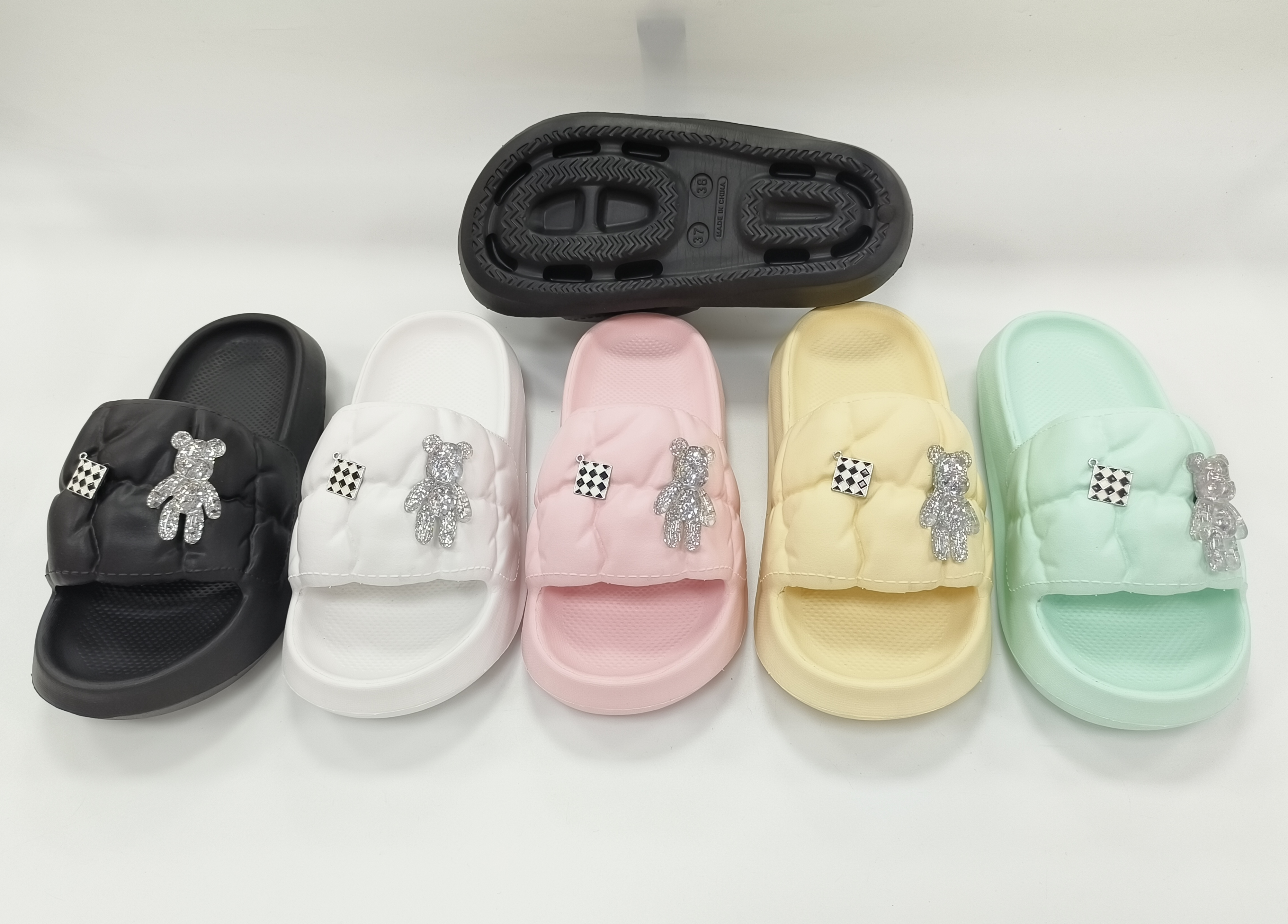 Customized EVA Satin Patterned Slippers Light Weight Waterproof Women Slipper