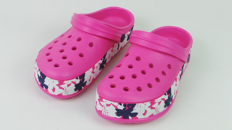 Fashion Clogs Shoes Breathable Super Light Weight Softness for Beach