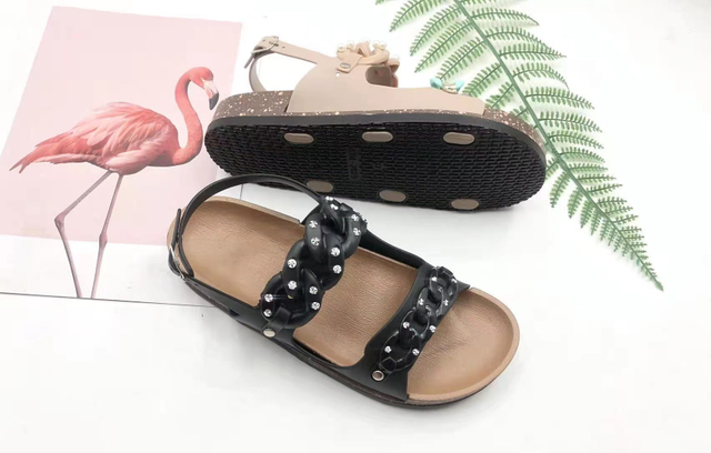  Fashion Design Delicate Decoration Lady′s PVC Sandals(TNDL50013)
