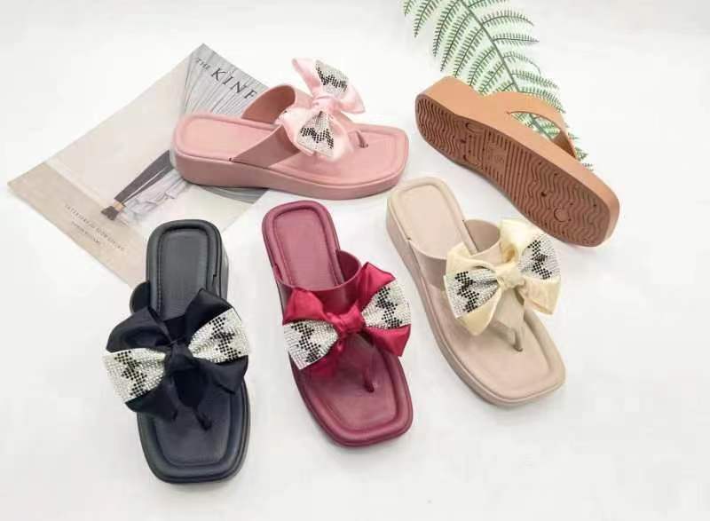 Summer beach Waterproof Breathable PVC women slipper Anti slip Casual slipper