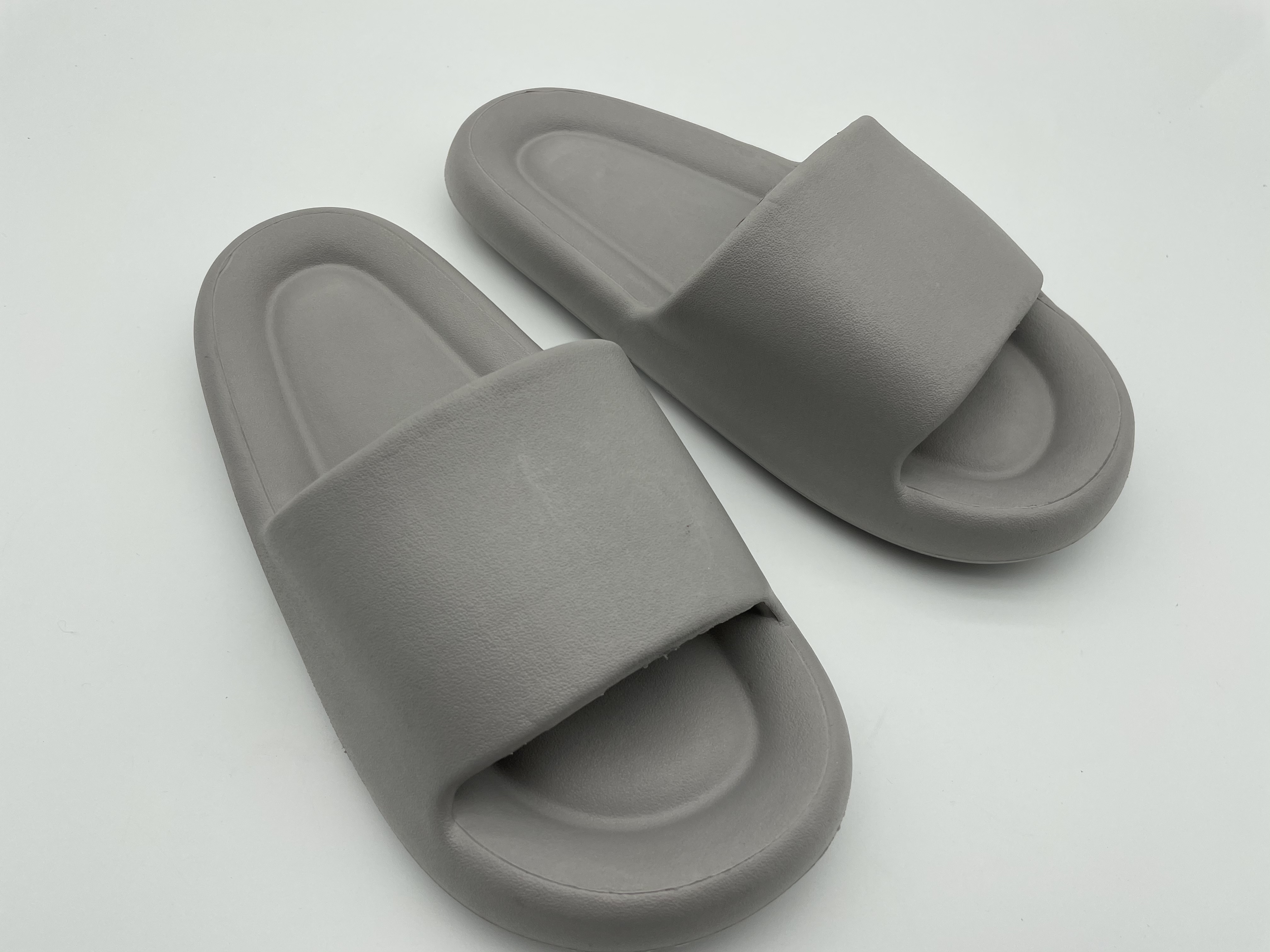 Summer Slippers Non-Slip EVA Bathroom Grey Soft Bottomed Men Slipper