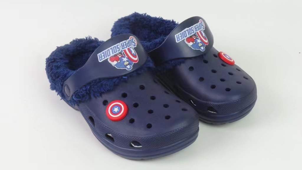 Winter Thick Soled Clogs Shoes Plush Kid Fashion Shoes EVA Clogs