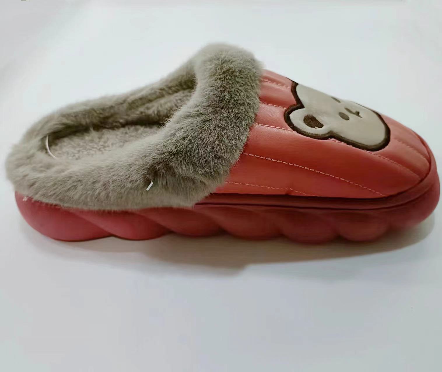Winter Warm Women's Casual Bear Pattern Cotton Waterproof Indoor Slippers
