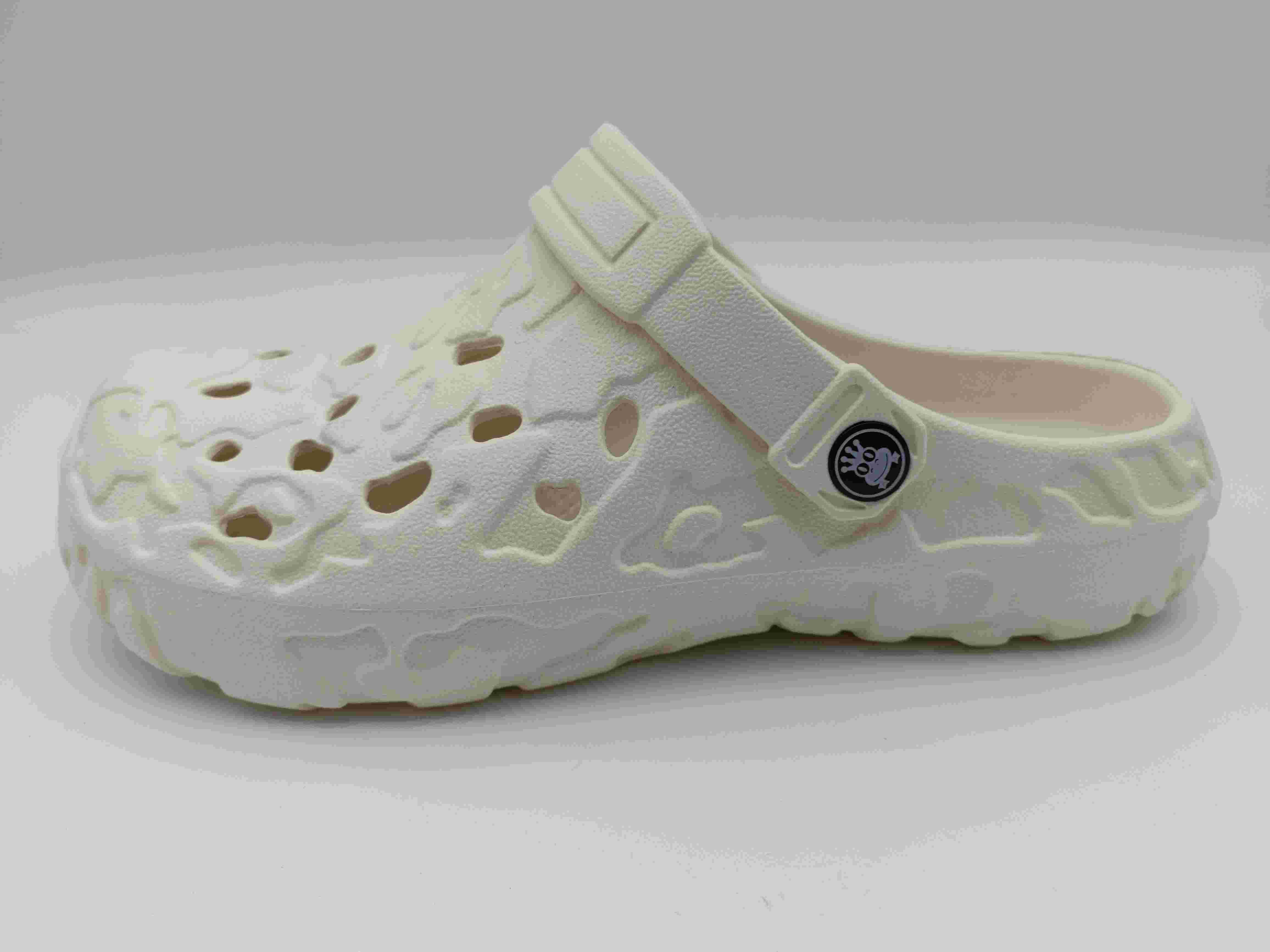 Customized Eva Fashion Classic Casual Shoes Breathe Freely Comfortable Womens Clogs