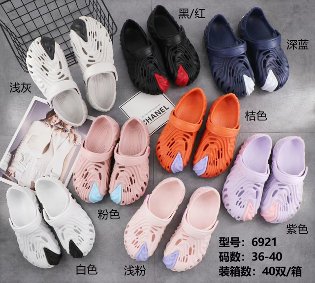OEM EVA Clogs Fashion Garden Shoes for Women Beach Slippers