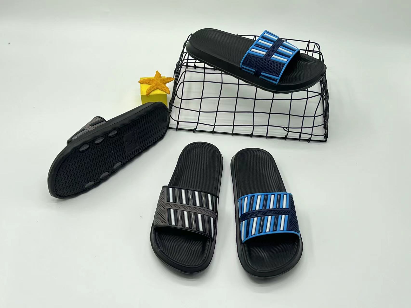 Comfortable Men PVC Uppers EVA Bottom summer Sole Slippers
