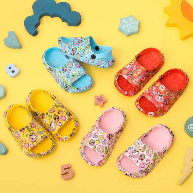 Summer Soft PVC Slippers Home Bottoming Indoor Non-slip Bath Slippers for Kids